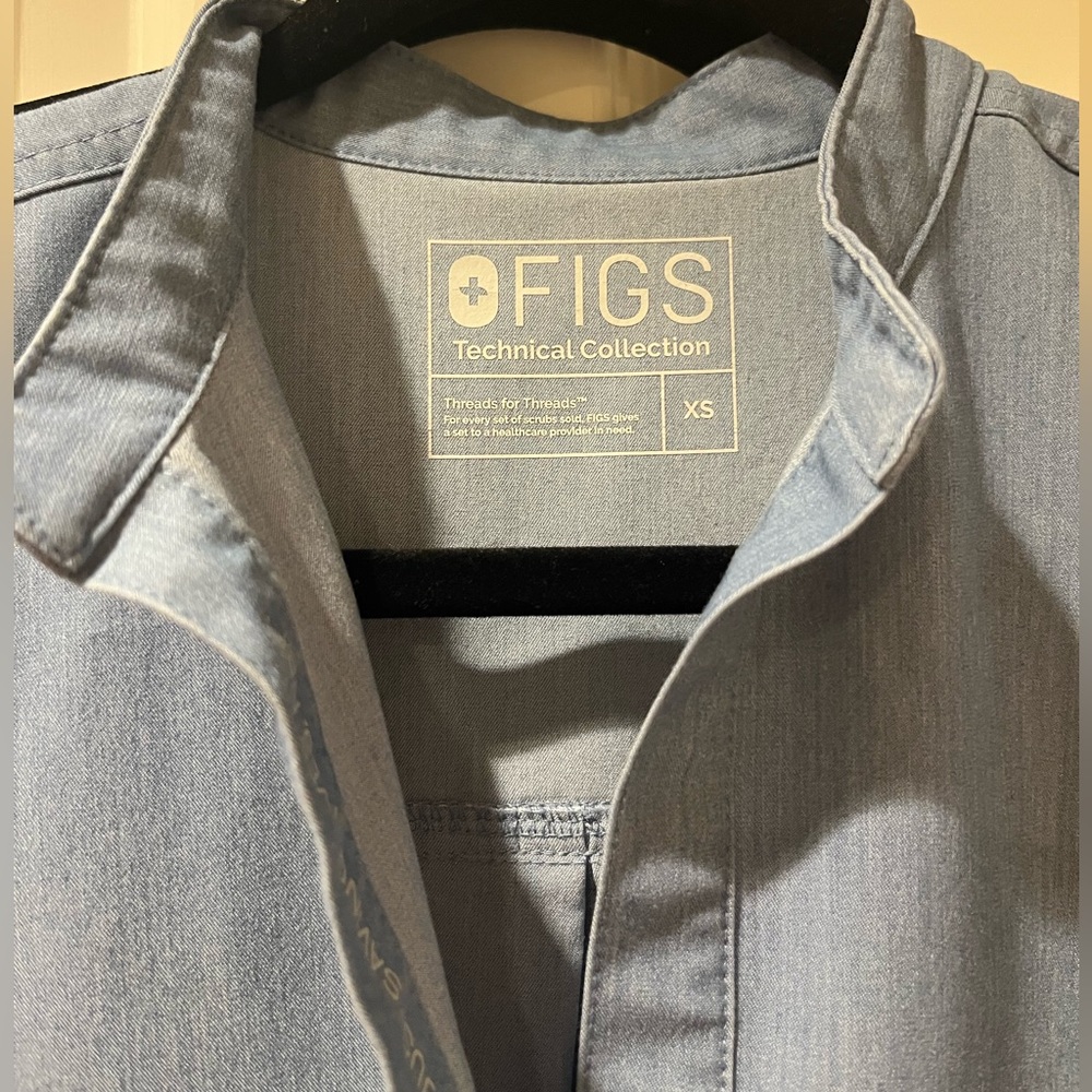 Figs Rafaela Heather Indigo scrub top